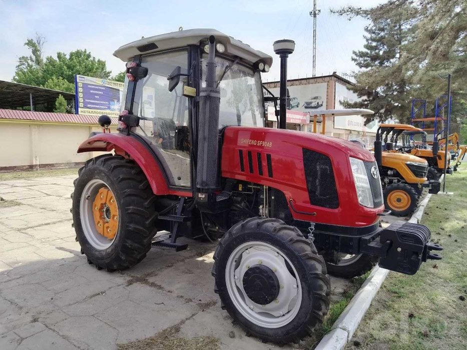 Traktor Chimgan SF 904