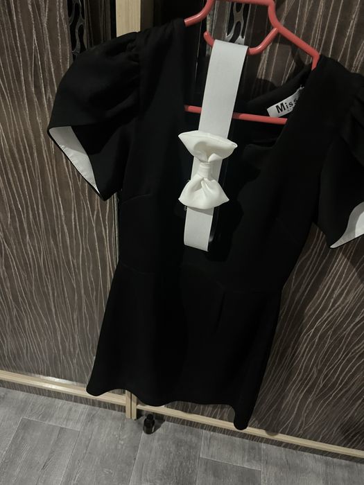 Черное платье от MISS