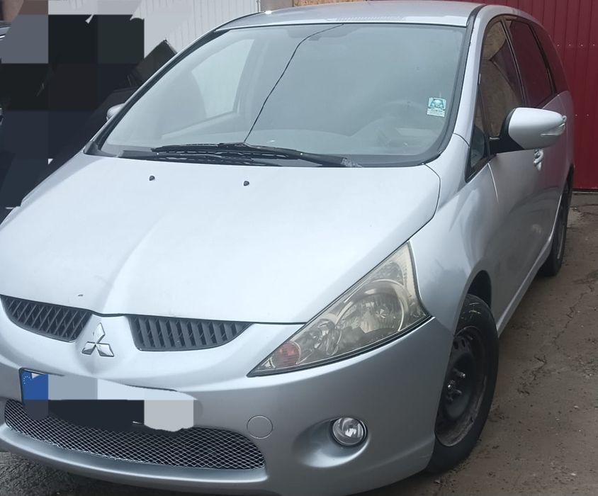 MITSUBISHI Grandis 2006 — imagine 2