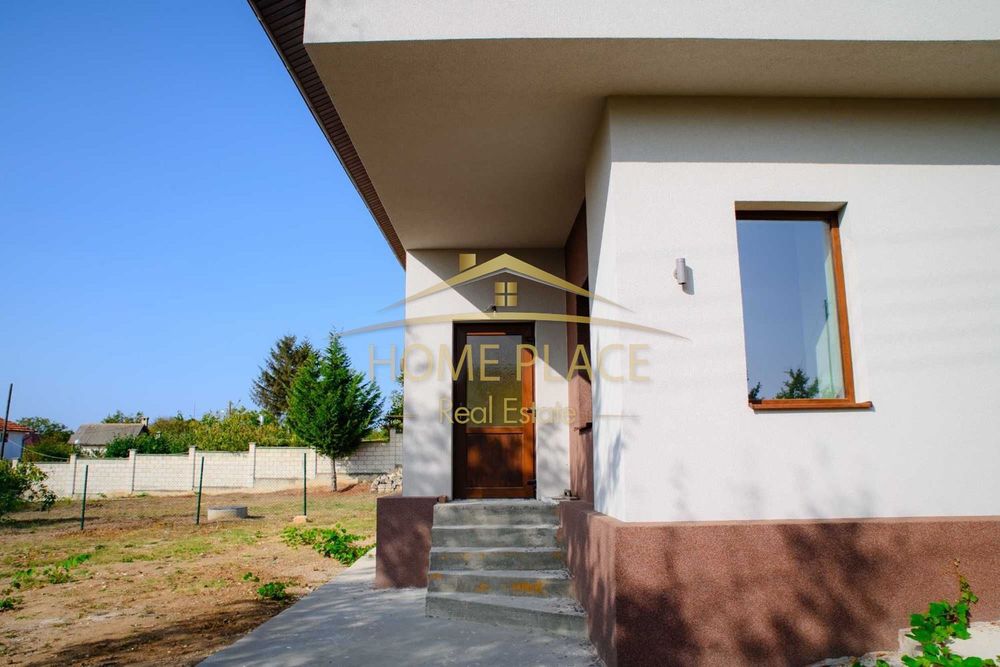 Продава се Къща в с. Здравец, Област Варна - 190 кв.м за 1137 €/кв.м - Снимка #3