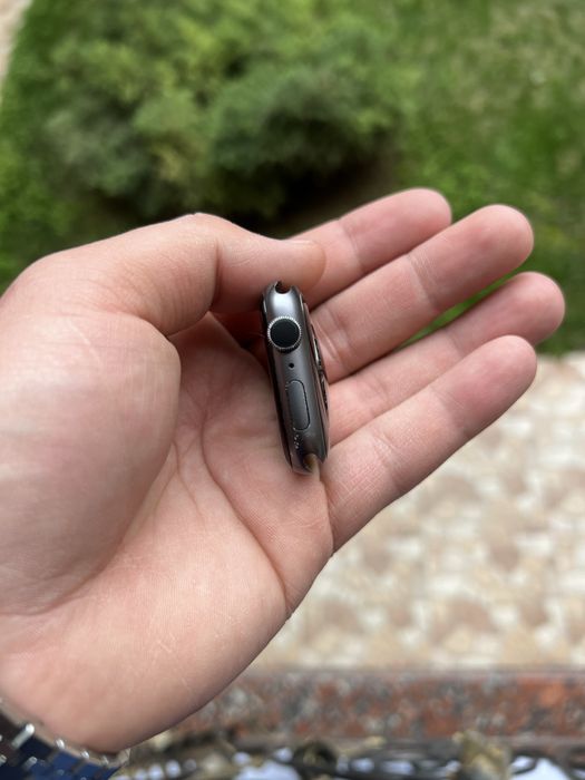 Iwatch 4 44mm продается