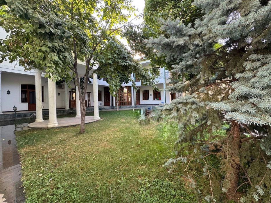 Центр Луначарский  Продается Евро дом 24.соток