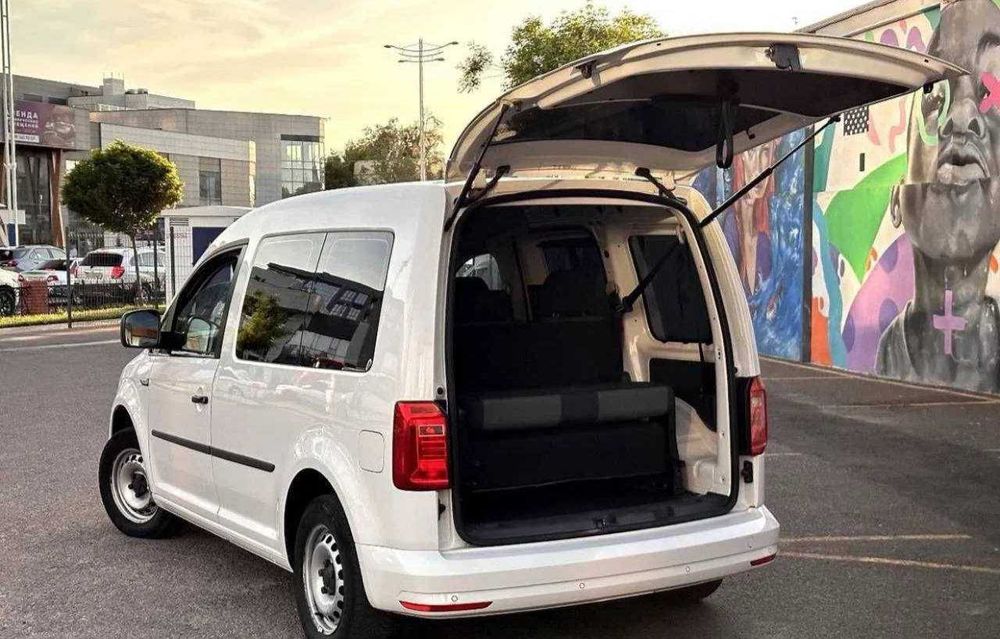 Walkswagen caddy naqt va nasiya