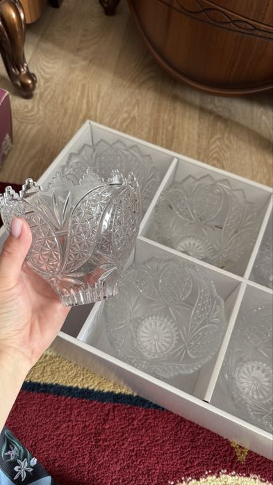 Продам конфетницы комплект