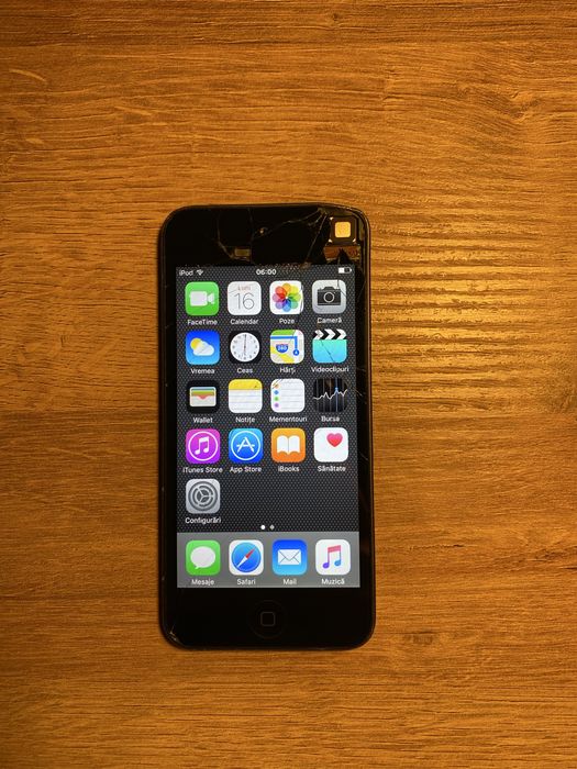 iPod 5th 32 GB functional