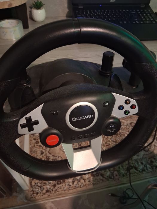 volan alucard cu pedale