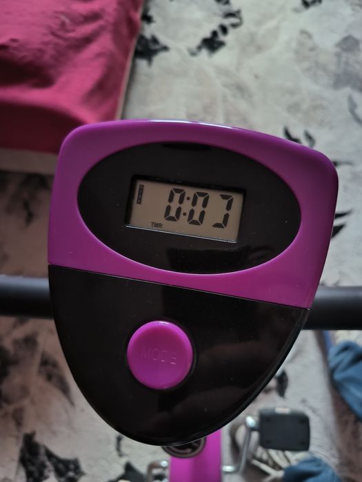 Bicicletă Fitness Compactă, Mov – Ideală pentru Acasă, Ecran LCD