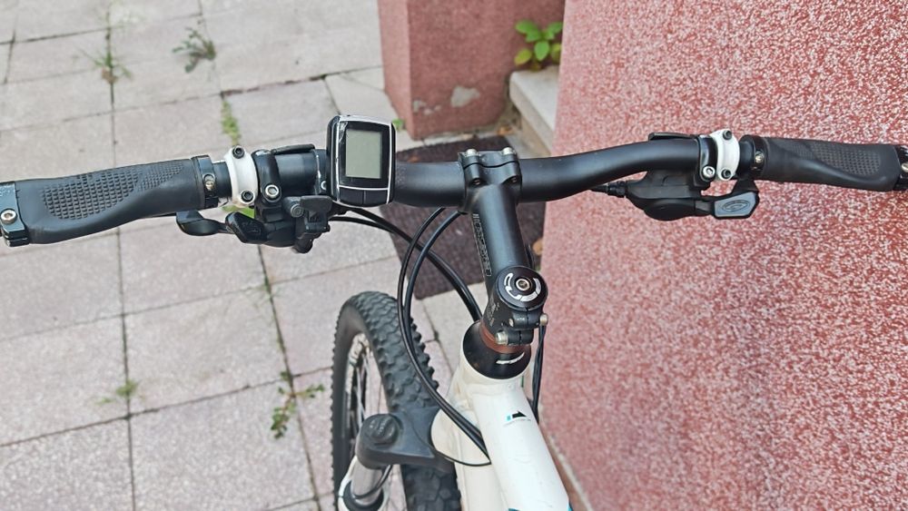 Bicicleta CUBE ACID 26" Rockshox Shimano XT
