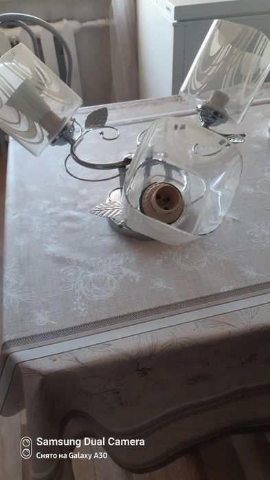 Люстра трех рожковая