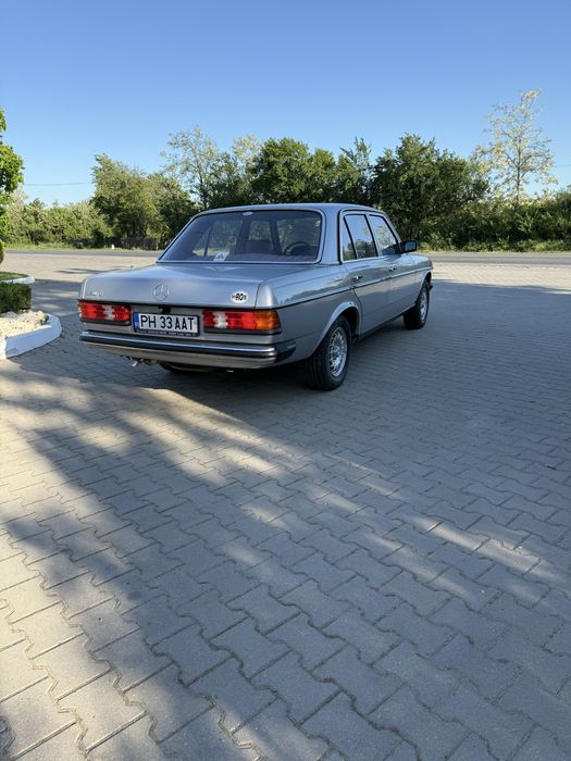 MERCEDES-BENZ E-Class 1981 — imagine 5