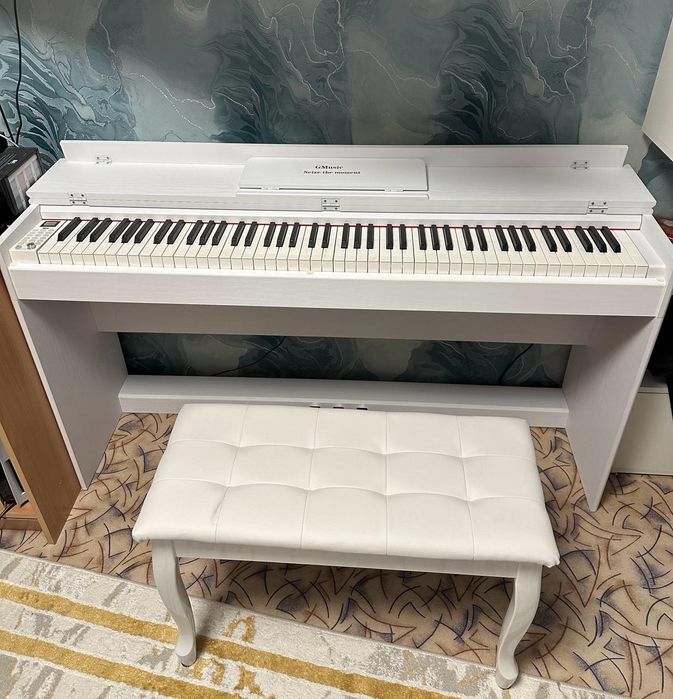 Продам цифровое пианино