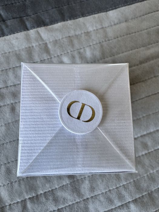 J’Adore Christian Dior Оригинален парфюм, нов запечатан