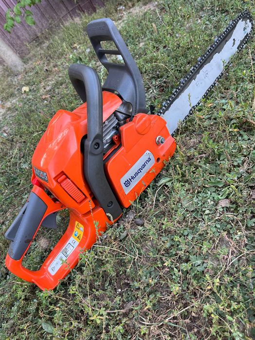 Drujba Husqvarna în garanție, folosită doar la tăierea a 8m lemn