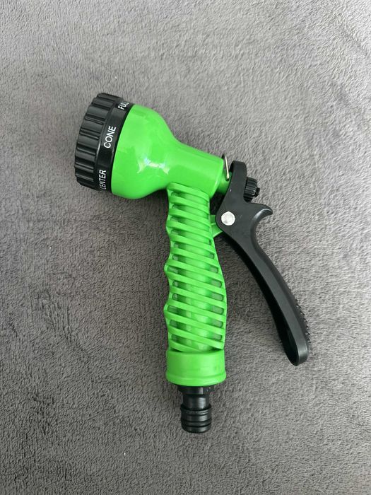 Furtun Extensibil pentru Gradina 30 m + Pistol din plastic cu 7 jeturi