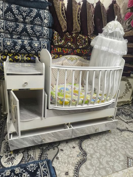 Болалар учун манеж холати янги
