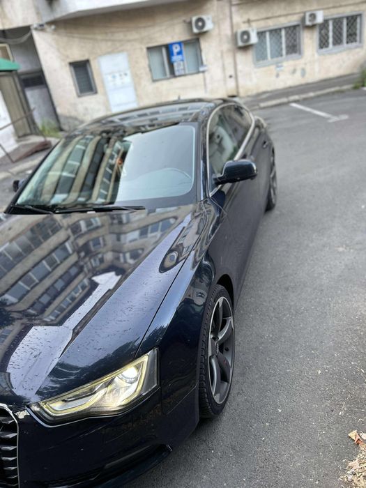 Vand audi A 5 , 2013 , 3.0 litri .