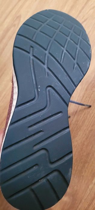 Дамски маратонки на Bench