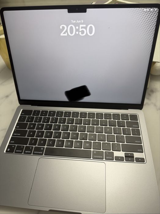 MacBook Air 13” M3 2024