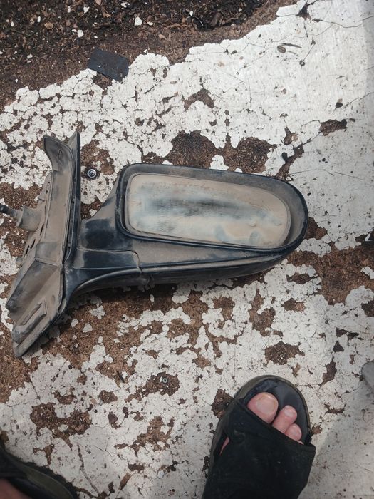 Зеркало Мазда 323 кузов ВА правое