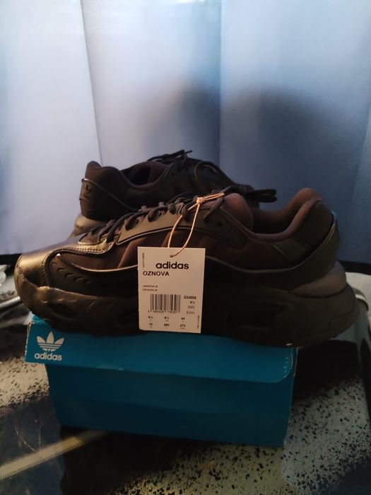 Adidas Oznova 44номер 28см.