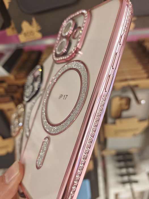 Iphone 17 Magsafe блестящ гръб