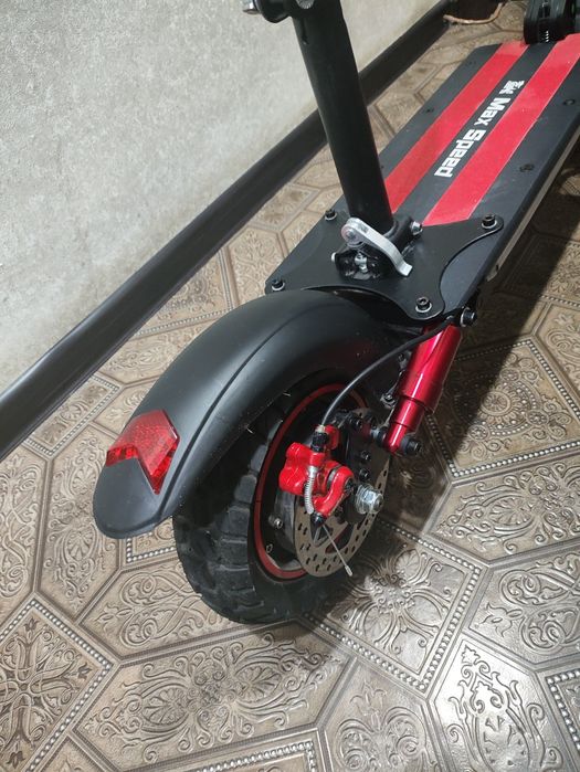 Продам электросамокат