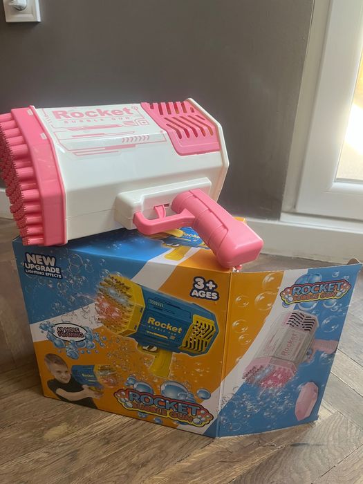 Rocket bubble gun