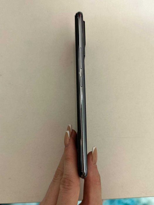 Vivo V21e в хорошо состоянии 128