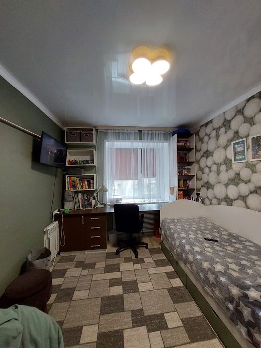 Продам  3х комнатную квартиру