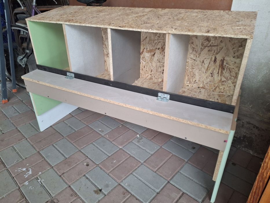 Гнездо для несушек