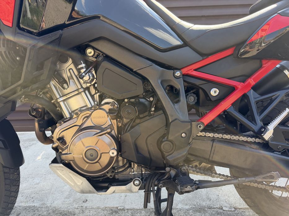 Honda Africa Twin CRF1100L DCT – 2020 | Prima înmatriculare 06.2021 | 19.500 km