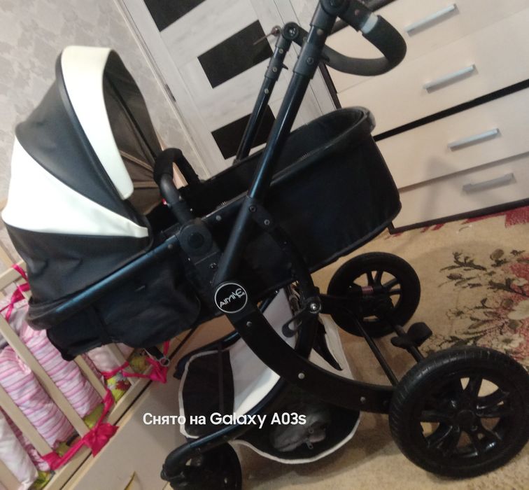 Продам коляску Amelie