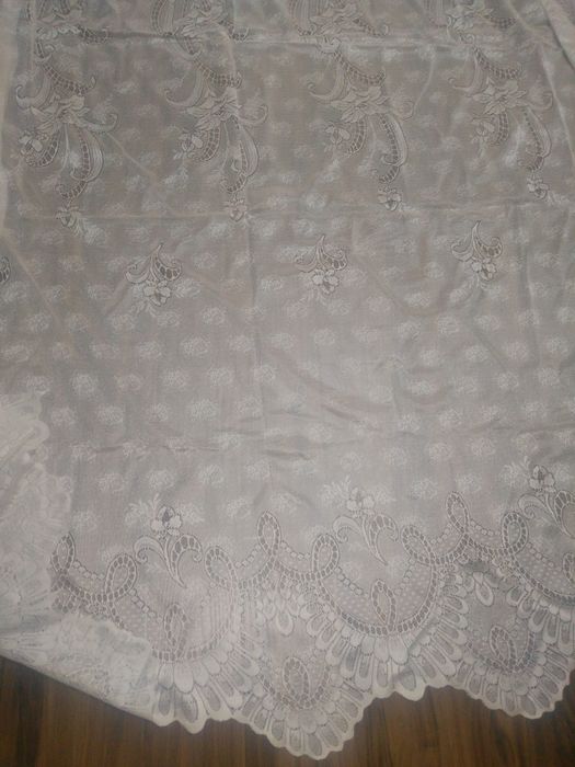 Продам тюли. В отличном состоянии.