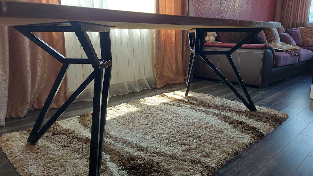 Метални крака за маса