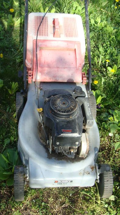 Моторна косачка Бензинова