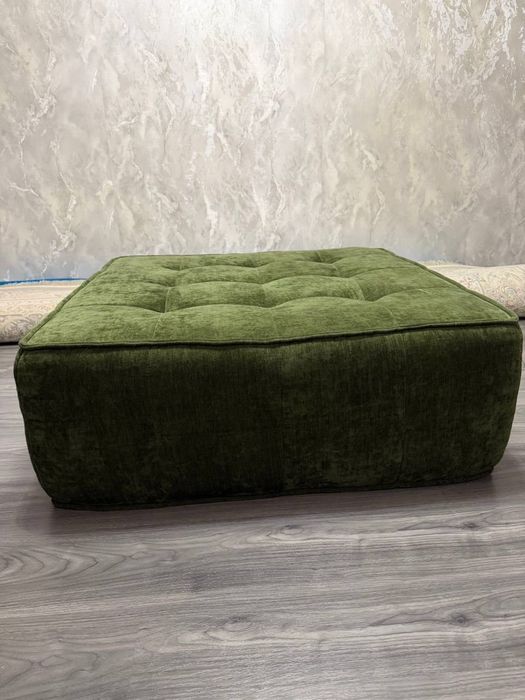 Zamonaviy pufik divan