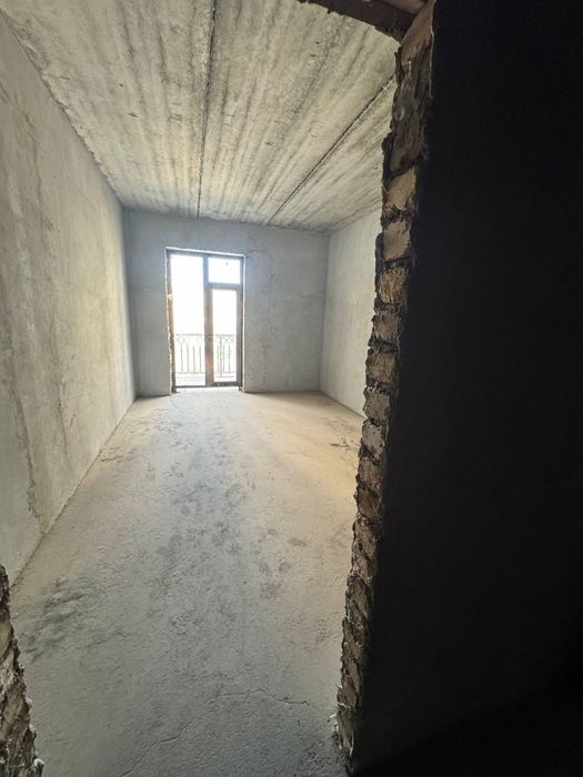 Срочна продаю, квартиру.