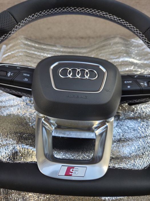 Спортен рязан кожен волан Audi S line за Ауди A3 A4 A5 A6 A7 A8 Q3 Q5 Q7 Q8