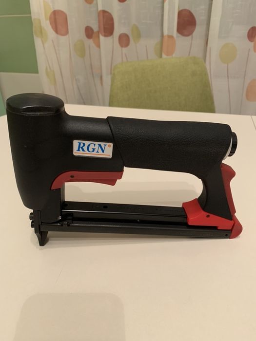 Capsator Pneumatic Tapiterie 80/16