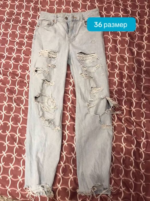 Накъсани дънки на pull&bear