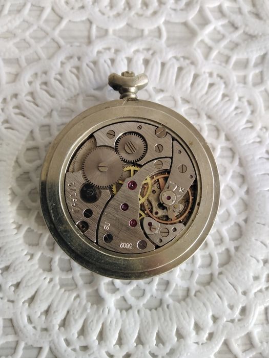 Мъжки, ръчни часовници и часовник Маяк