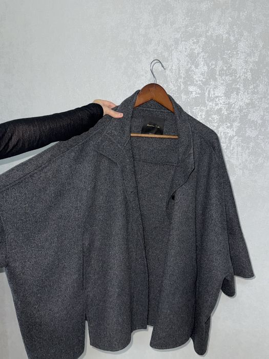 Пончо от Massimo Dutti