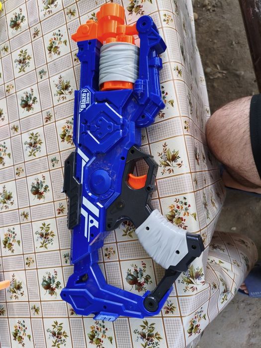Pistol și pușcă Blaze Storm