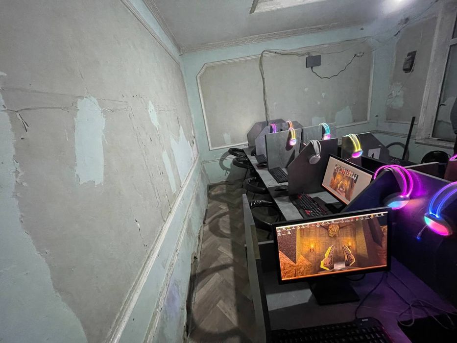 Kompyuterlar srochna sotiladi barcha nastroykalari  bor.