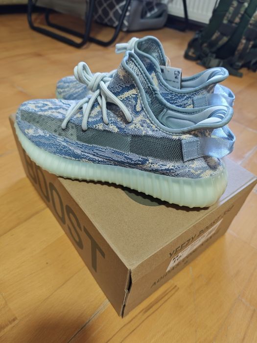 Yeezy boost 350 v2 Blue