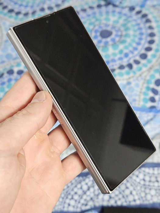 Samsung Galaxy Fold 6