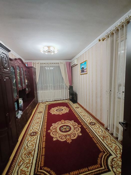 Srochno Kvartera sotiladi 4xona+lodja  4etaj