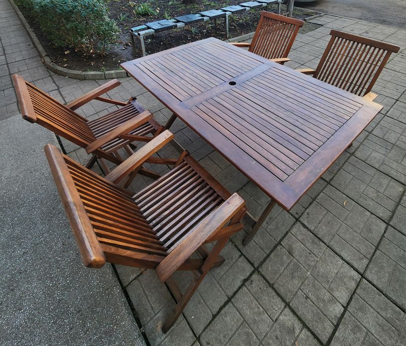 Комплект градински мебели тиково дърво