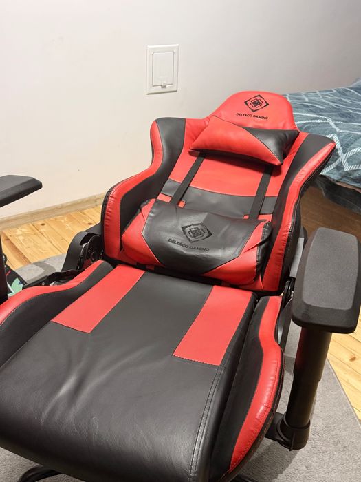 Продавам Геймърски стол