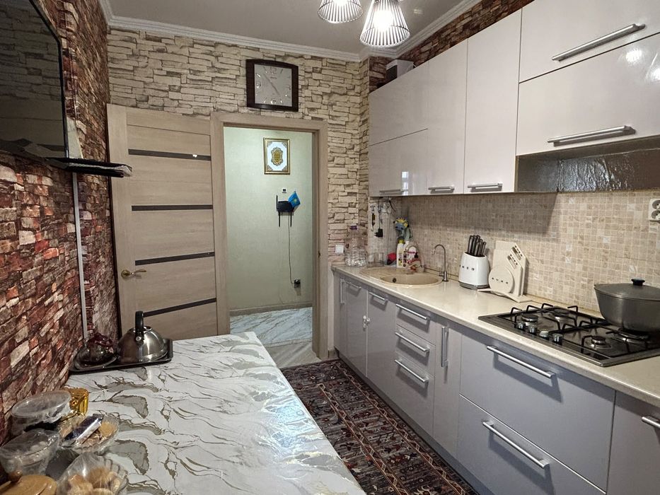 Продается квартира в центре Каскелена